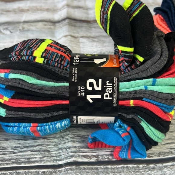 (2) Packs of Athletic Works Women's Ultralite Low Cut Socks, 12 Pair Multicolor - Picture 6 of 6